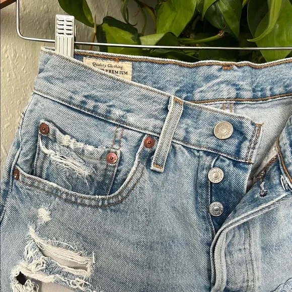 Levi's Blue Distressed Jean Shorts - Picture 3 of 6
